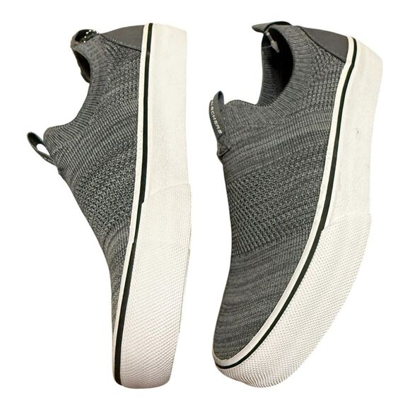 NWT Skechers Street Fame Zakred Slip-On Sneaker - Kids' SIZE 3 - Picture 7 of 12